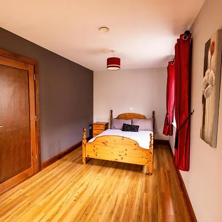 House By The Sea & Golf Course Сasa de vacaciones Enniscrone