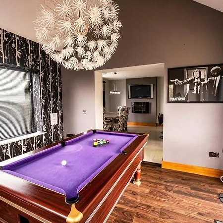 House By The Sea & Golf Course Holiday home *