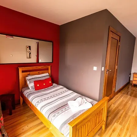 House By The Sea & Golf Course