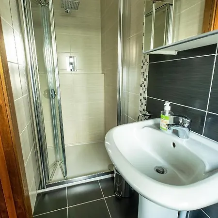 House By The Sea & Golf Course Holiday home