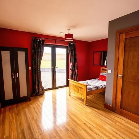 House By The Sea & Golf Course * Enniscrone