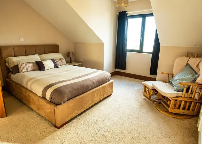 House By The Sea & Golf Course *