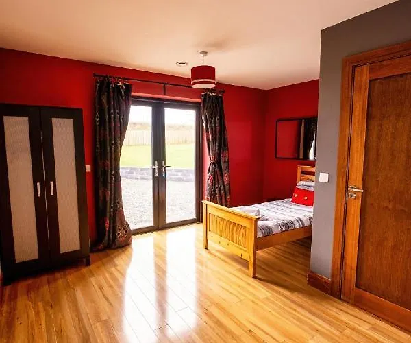 House By The Sea & Golf Course * Enniscrone