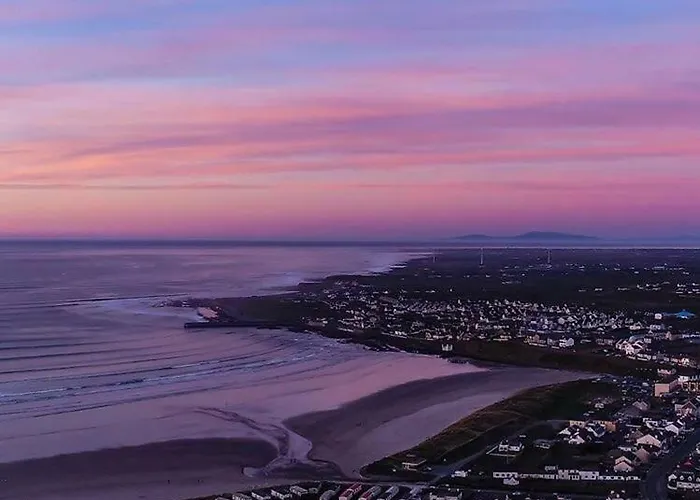 House By The Sea & Golf Course Enniscrone